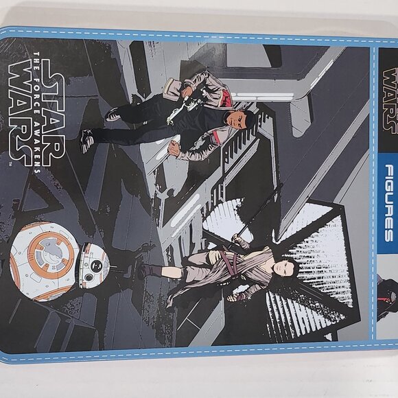 Star Wars, The Force Awakens Magnetic Figures Pottery Barn Kids Tin Box 2015 NOS - Picture 3 of 10